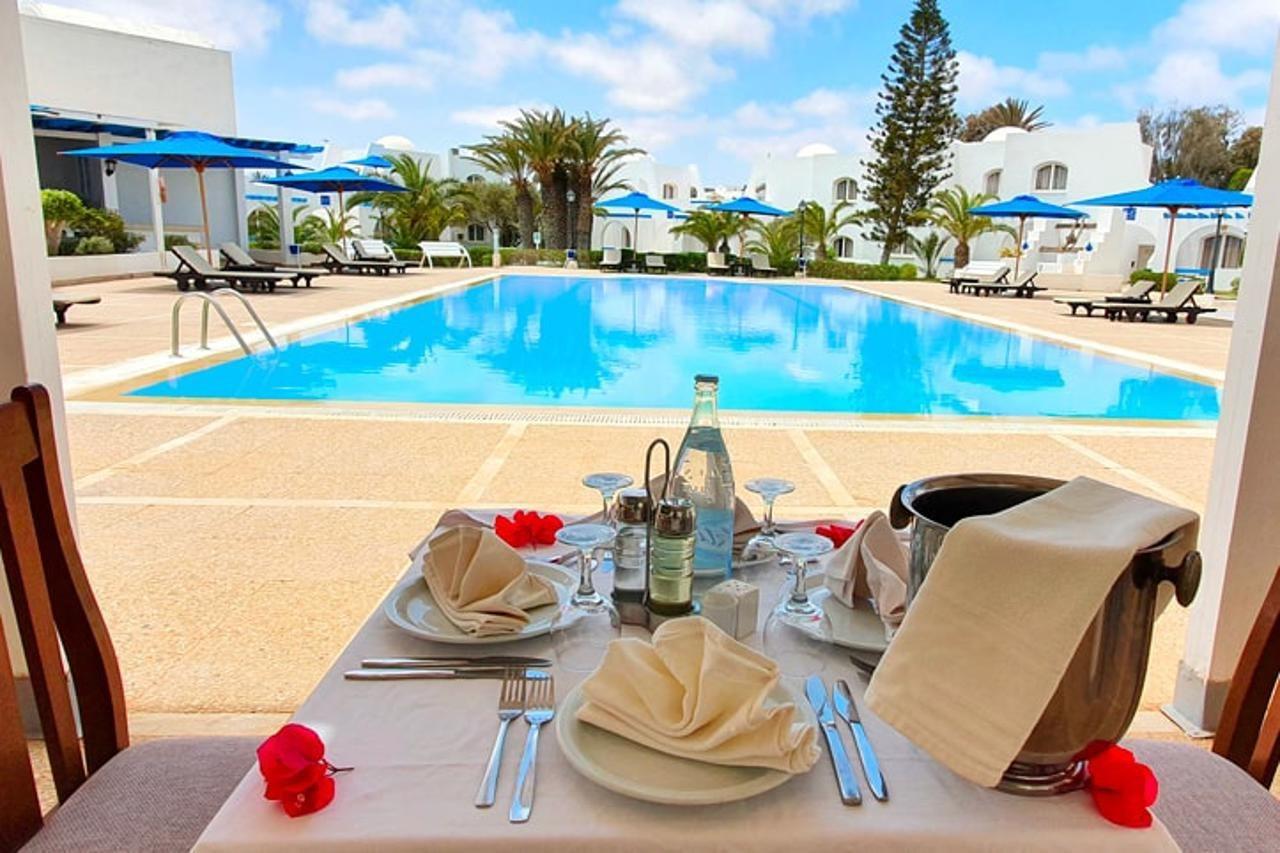 Zenon Hotel Djerba Mezraia Bagian luar foto